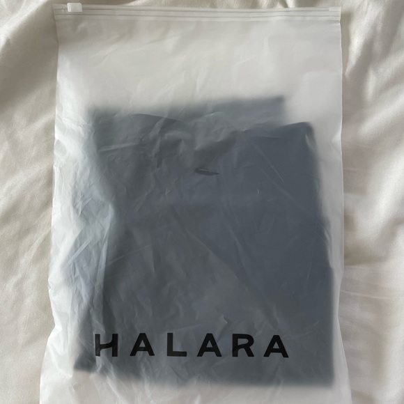 HALARA bike shorts - Picture 3 of 4